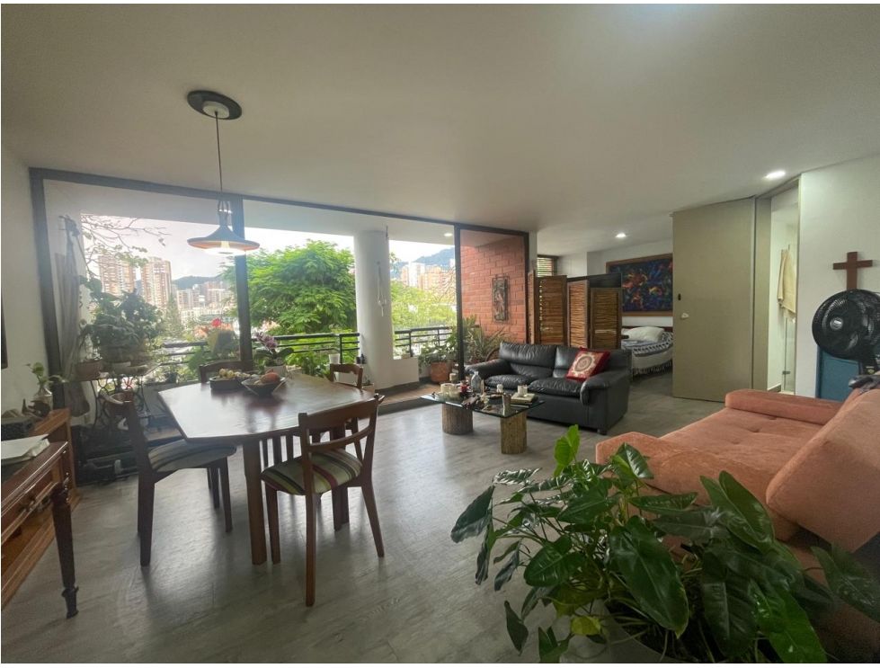 Aparta-estudio en Poblado, Medellín